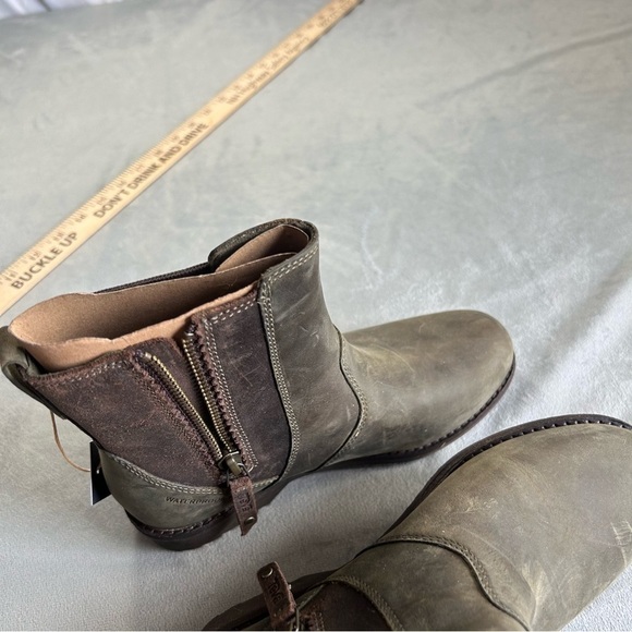 Teva Women's Ellery Ankle Boots Deep forest green new size 5.5 - Picture 5 of 10